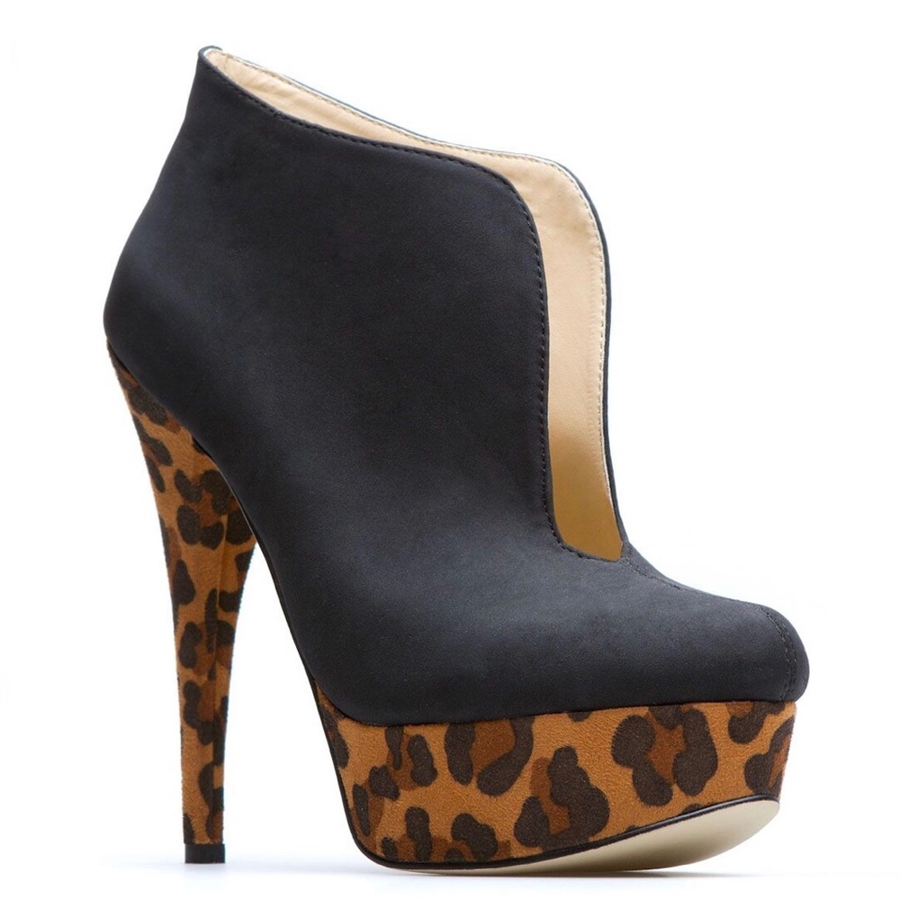 Shoedazzle Amaranta Ankle Boots (USED)